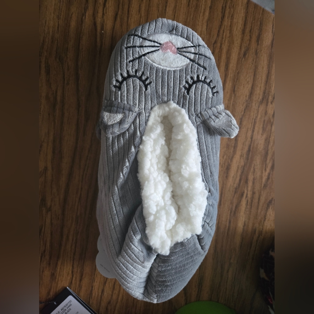 Fuzzy Babba Slippers